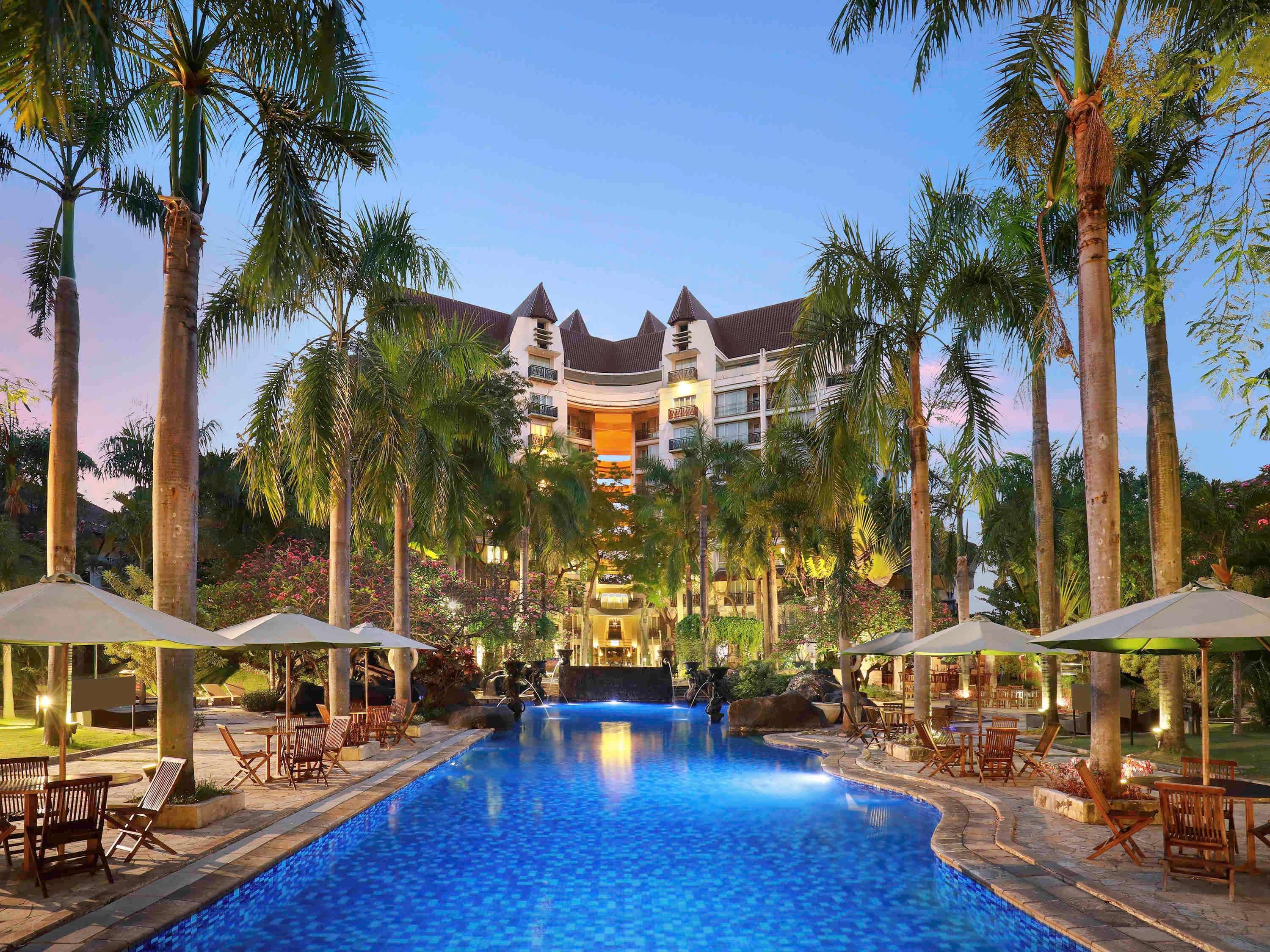 Grand Tropic Hotel 4*