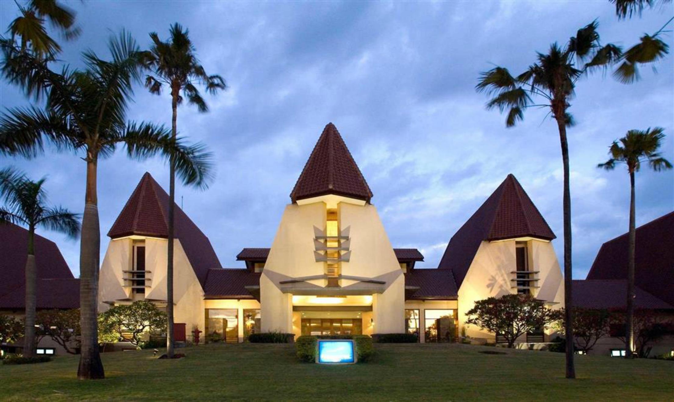 Grand Tropic 4* Surabaya